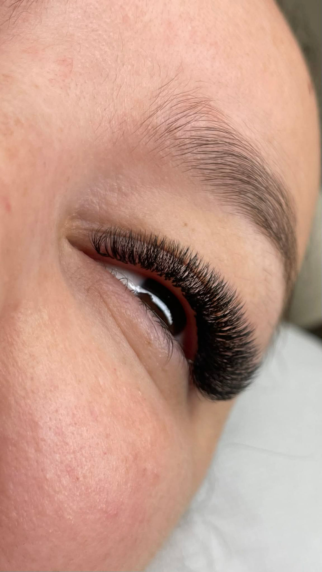 Professional Cashmere Volume Lash Extensions 0.10, D Curl - UK Supplier